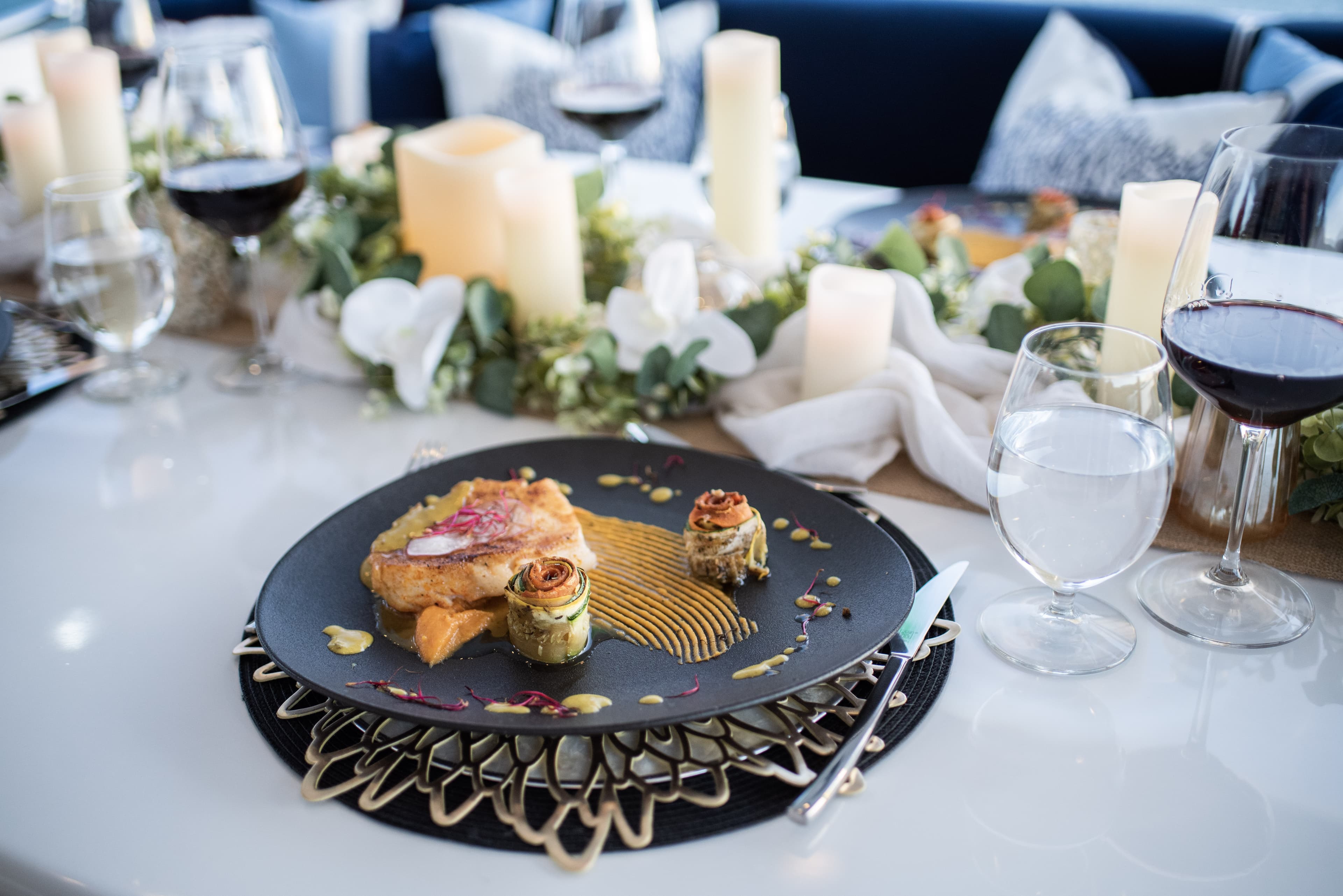 Dining image